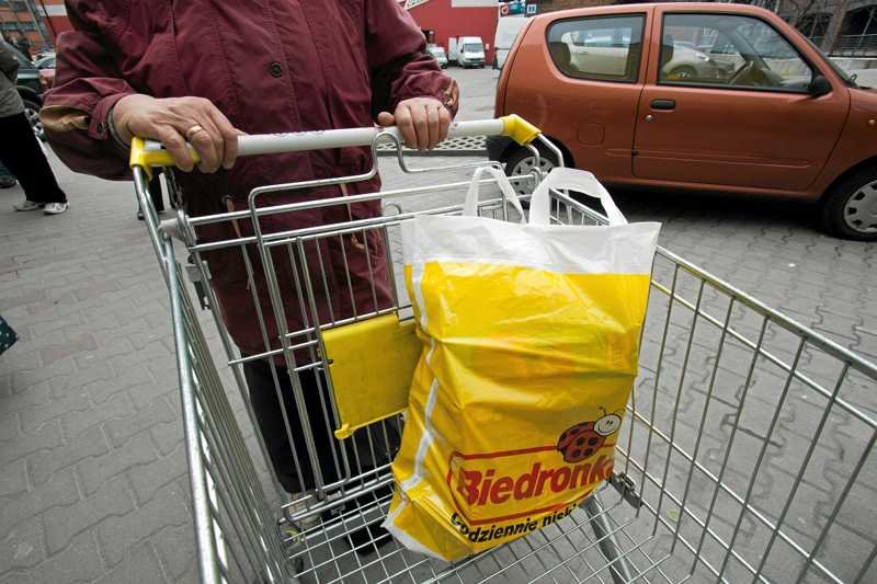 Zakupy w Biedronce to już żaden wstyd