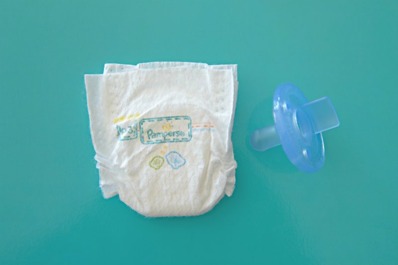 Wcześniak może ważyć mniej niż 800 gramów. Pieluszka powinna być do tej wagi dostosowana