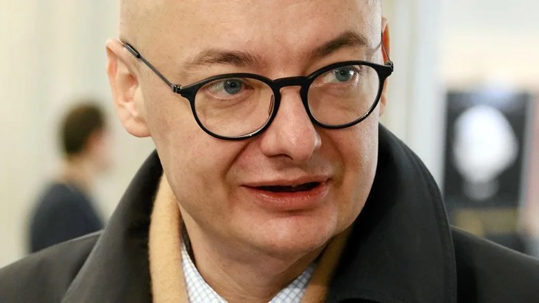 Sanepid przez pomyłkę wysłał Michałowi Kamińskiemu nie jego wynik testu.