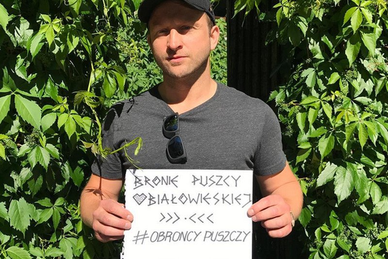 Borys Szyc został spisany przez strażnika leśnego podczas marszu w obronie Puszczy Białowieskiej.