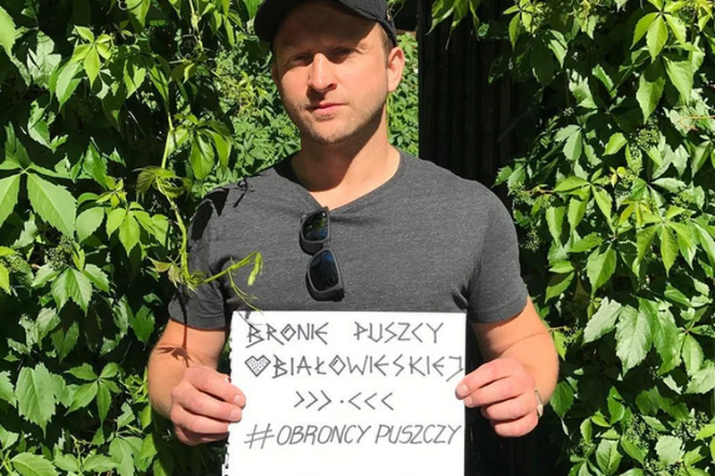 Borys Szyc został spisany przez strażnika leśnego podczas marszu w obronie Puszczy Białowieskiej.