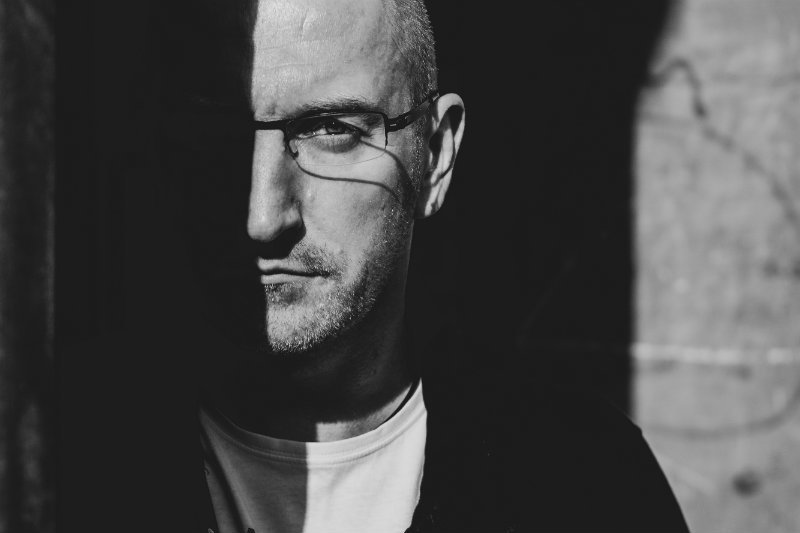 Robert Małecki - pisarz kryminałów na pełen etat