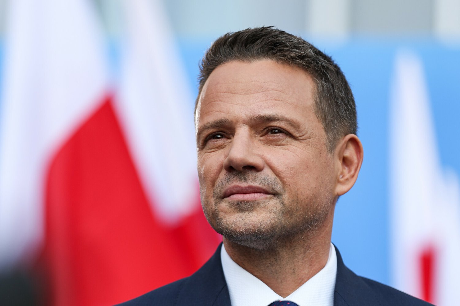 Trzaskowski zapowiedział pierwszą prezydencką decyzję. "60 tys. zł kwoty wolnej od podatku" Rafał Trzaskowski za 60 tys. zł kwoty wolnej od podatku. Obiecał tę decyzję