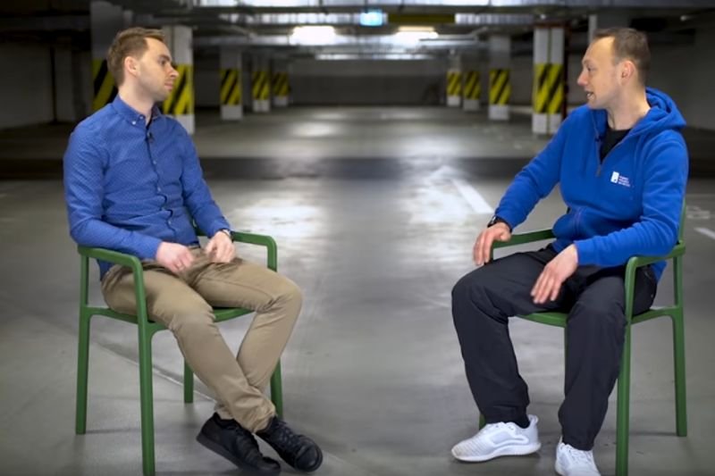 Sprzątanie to wcale nie taki zły interes. W dodatku można wiele dowiedzieć się o ludziach.