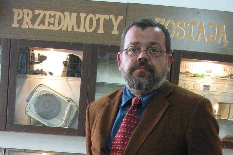 Profesor Nalaskowski obraził środowisko LGBT i został zwieszony na UMK. Teraz pozuje na ofiarę wojny z chrześcijaństwem.