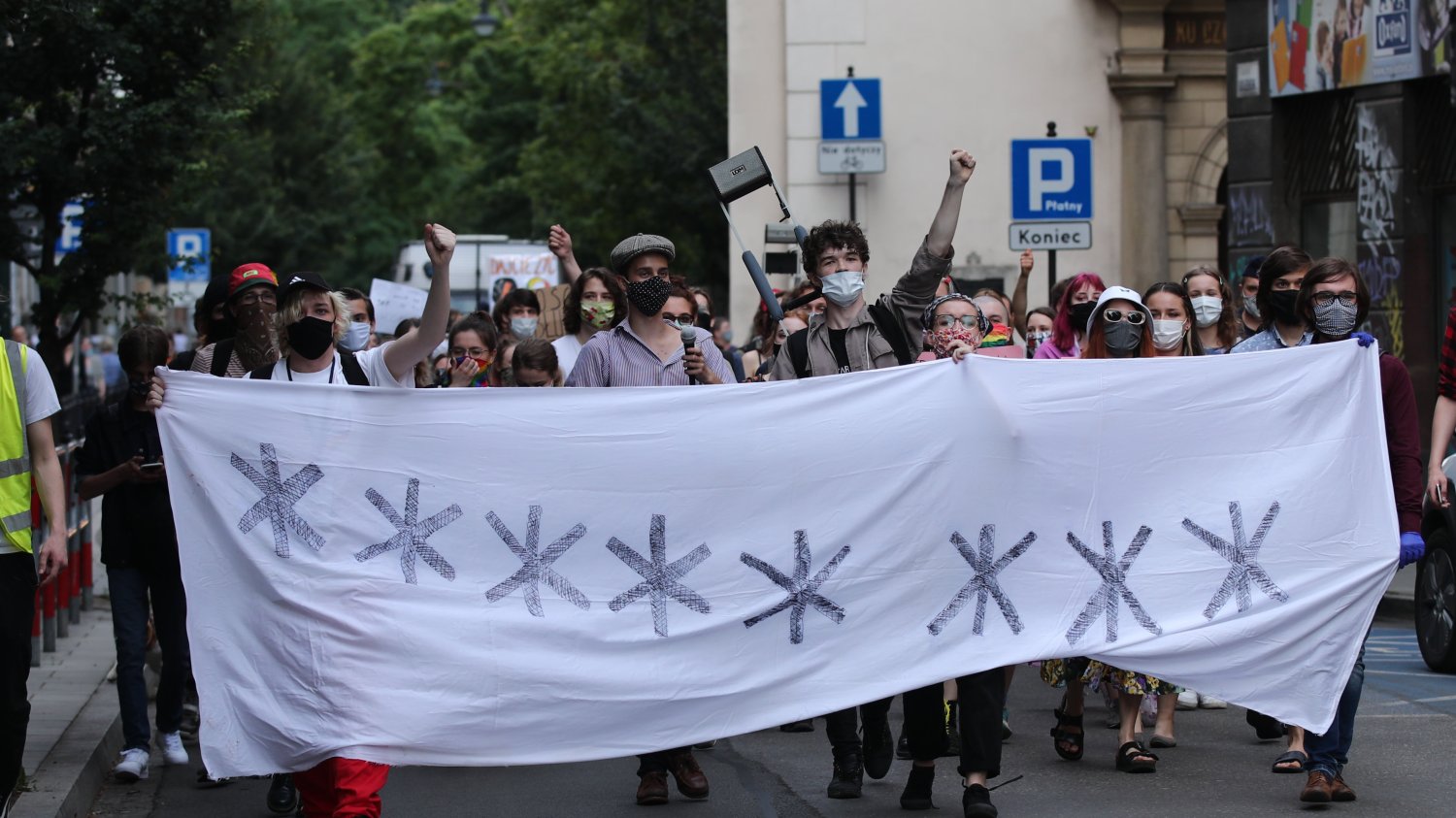 Ruch Ośmiu Gwiazd wychodzi też na ulice - tutaj zdjęcie ze Strajku Wkurzonych w Krakowie