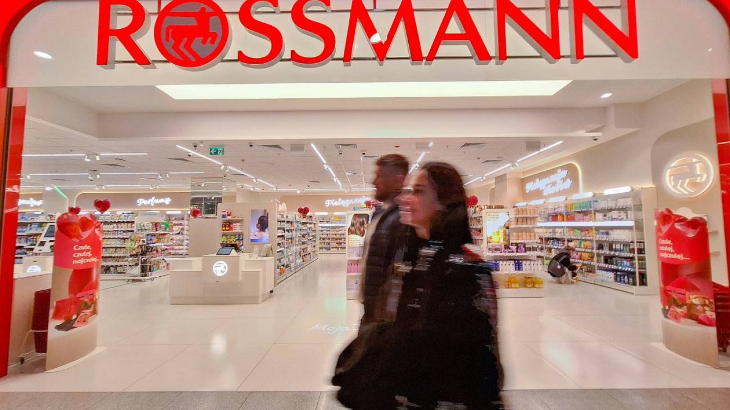 Rossmann – promocja na obierane żelki. Viralowe żelki w drogerii