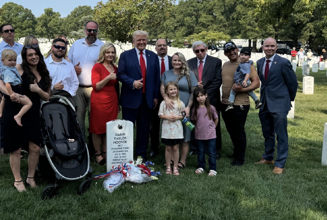 Incydent z udziałem Trumpa na cmentarzu wojskowym. Poszło o groby żołnierzy.