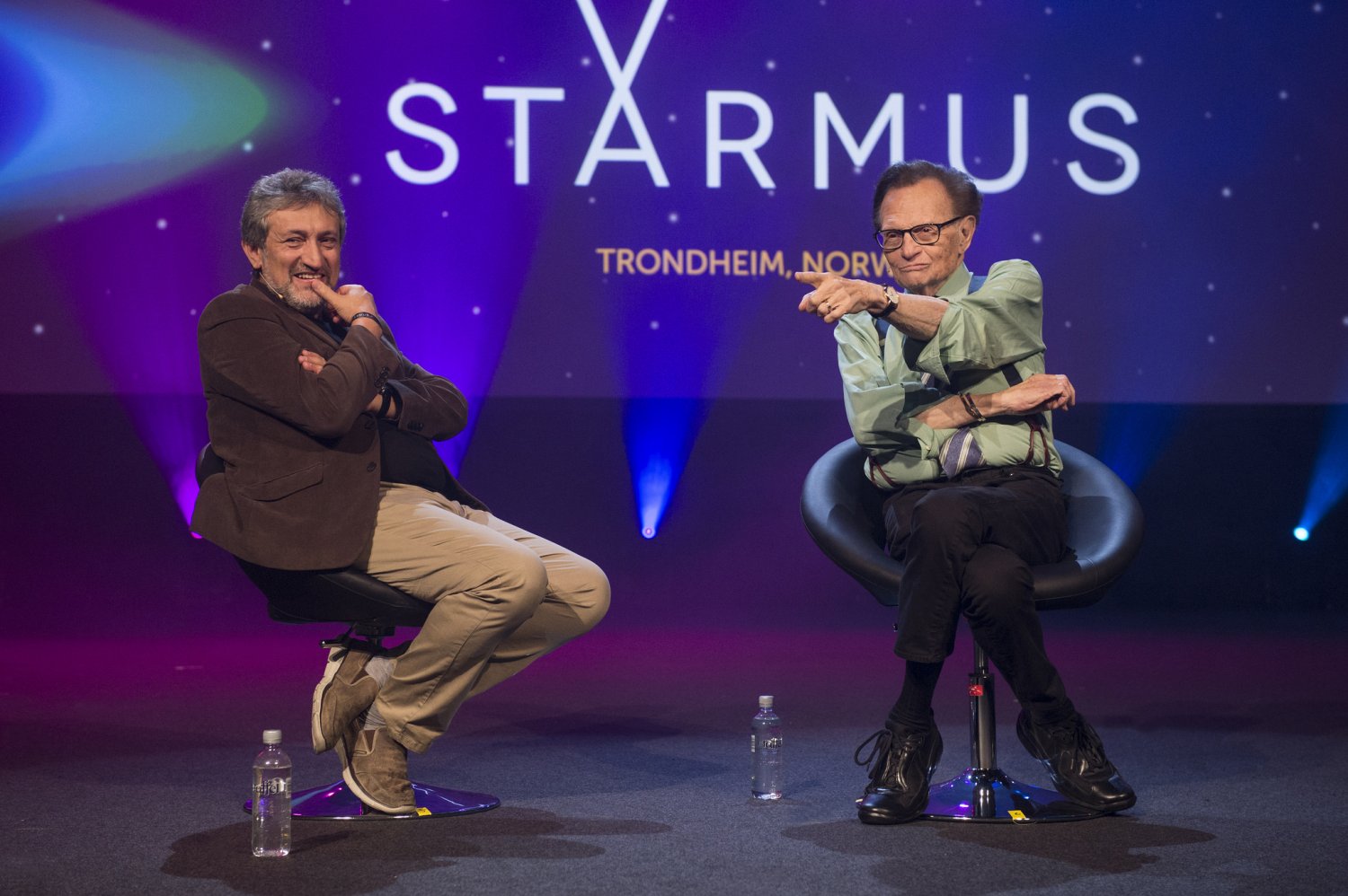 Larry King przepytywany przez jednego z pomysłodawców festiwalu Starmus.