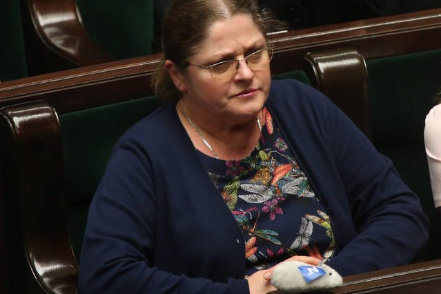 Posłanka Pawłowicz nazwała prezydenta Macrona "niedojrzałym narcyzem"