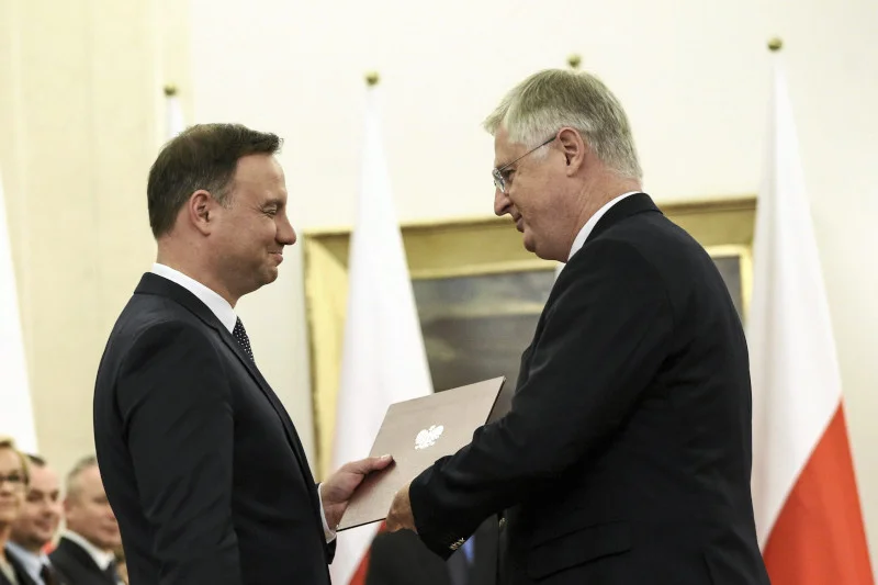 Rząd miał zapłacić firmie doradcy Andrzeja Dudy – Jerzego Milewskiego, 3,5 mln zł za testy na koronawirusa.