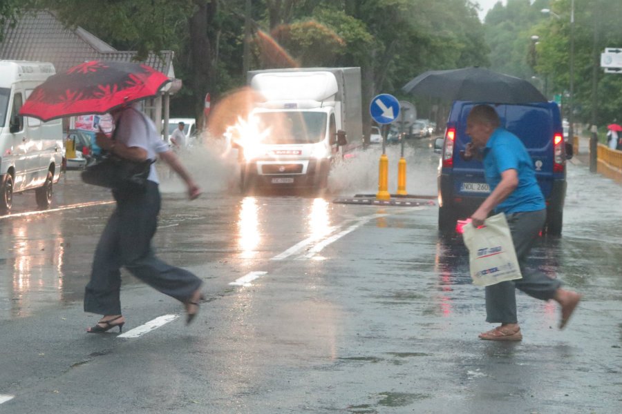 Na groźne burze powinni uważać mieszkańcy wielu regionów Polski.