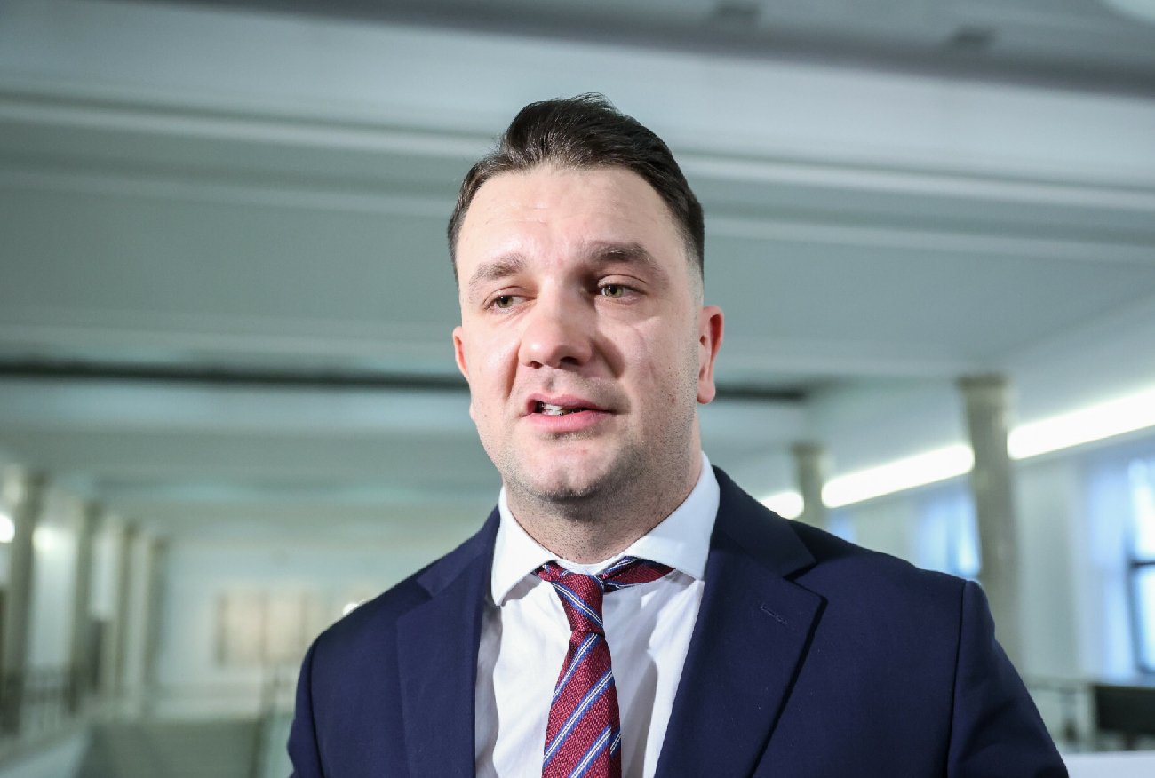 Jarosław Kaczyński miał złożyć obietnicę Mejzie. "Licytował bardzo wysoko"