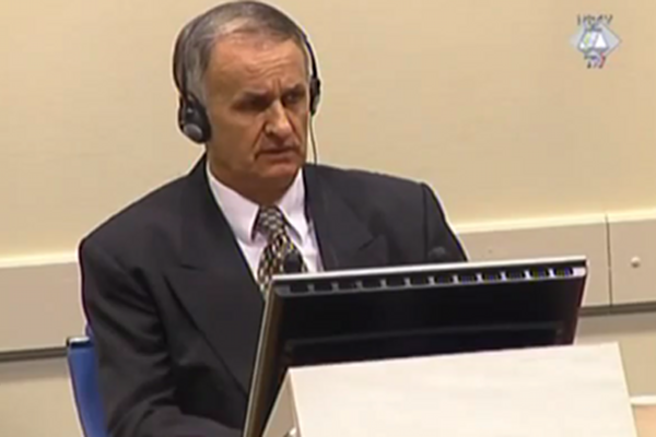 Radislav Krstić został skazany na 35 lat więzienia za udział w ludobójstwie. 24 lata, które pozostały z całego wyroku odsiedzi w polskim więzieniu.