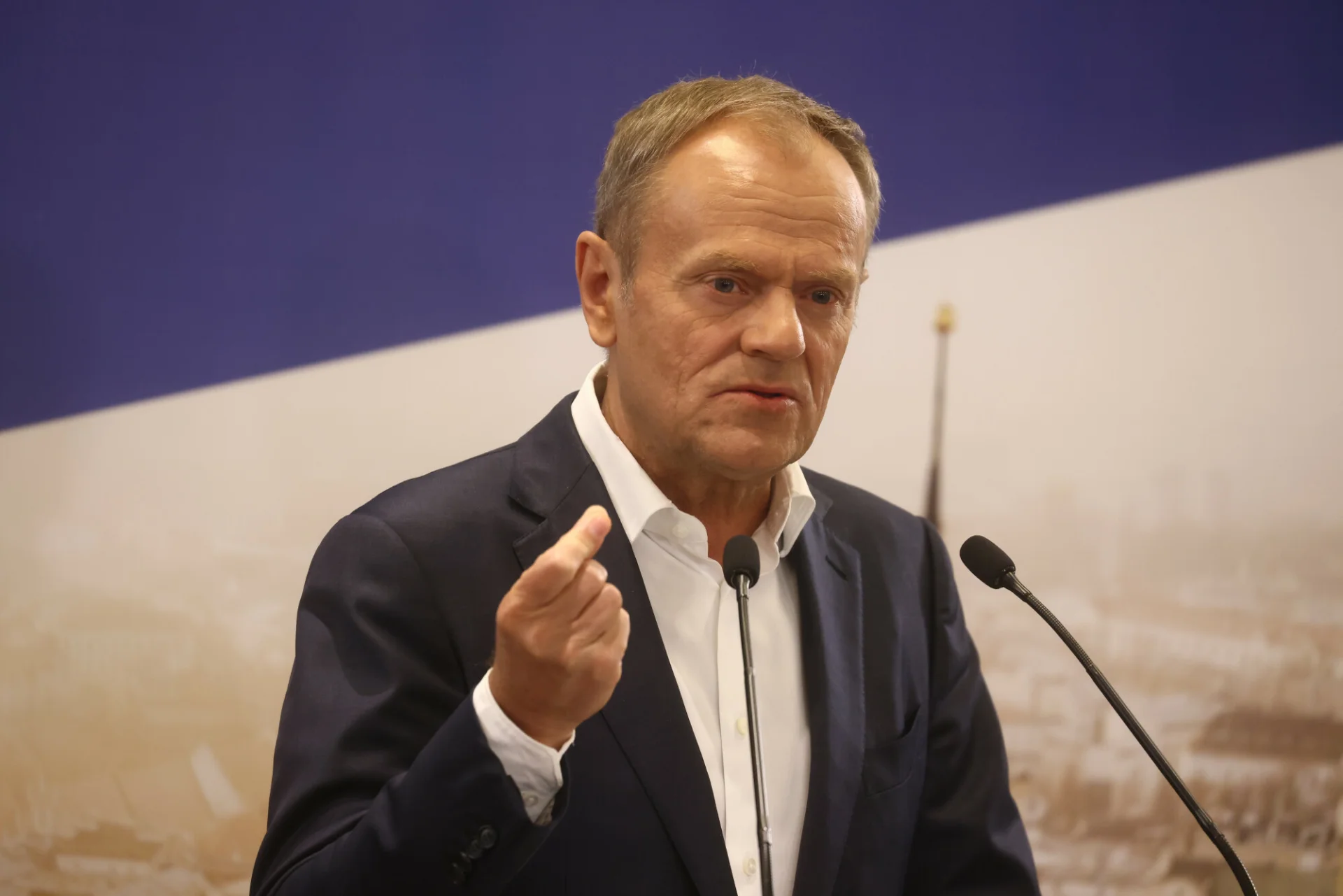 Donald Tusk rozmawiał z mieszkańcami Trzebini.