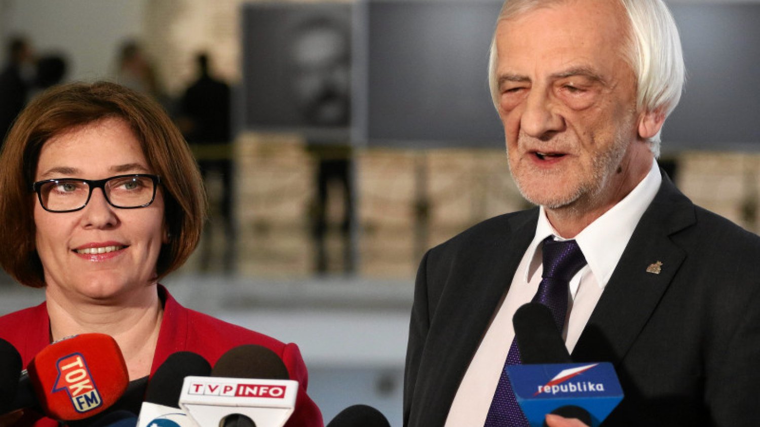 Beata Mazurek i Ryszard Terlecki - dwa przeciwieństwa, jednak to właśnie ten tandem najczęściej można spotkać na Wiejskiej.