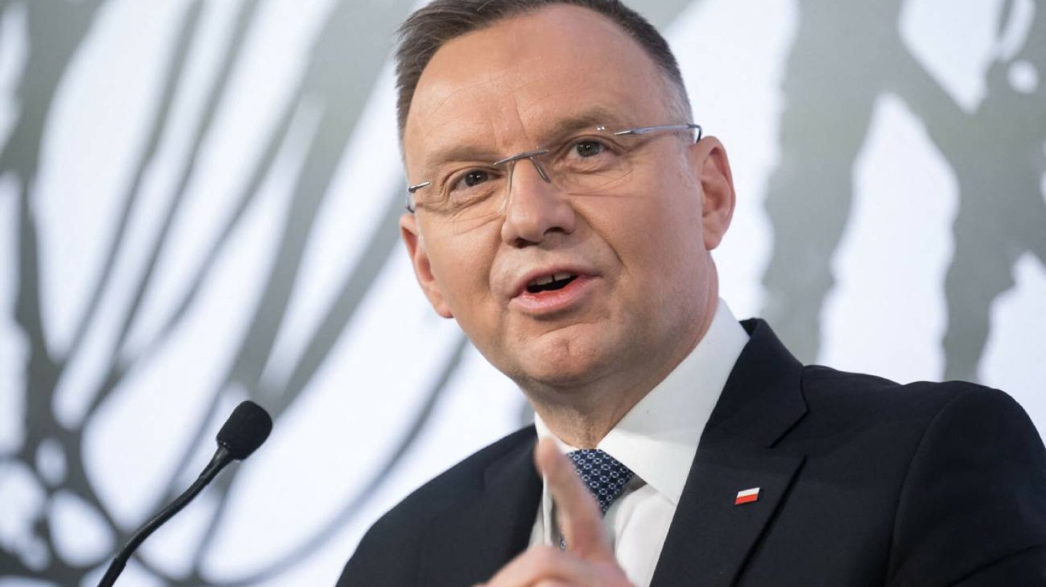 Duda o sytuacji z Kamińskim i Wąsikiem. Jasno zasugerował, co zrobi.