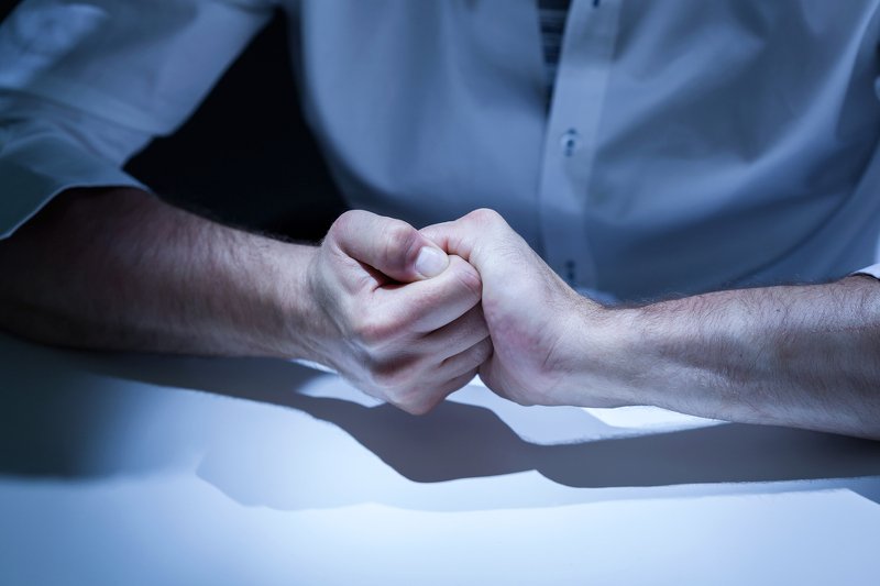 Harują w korporacjach, by utrzymać rodziców. Pokolenie "niedorajdów" nie zapomniało, skąd przyszło