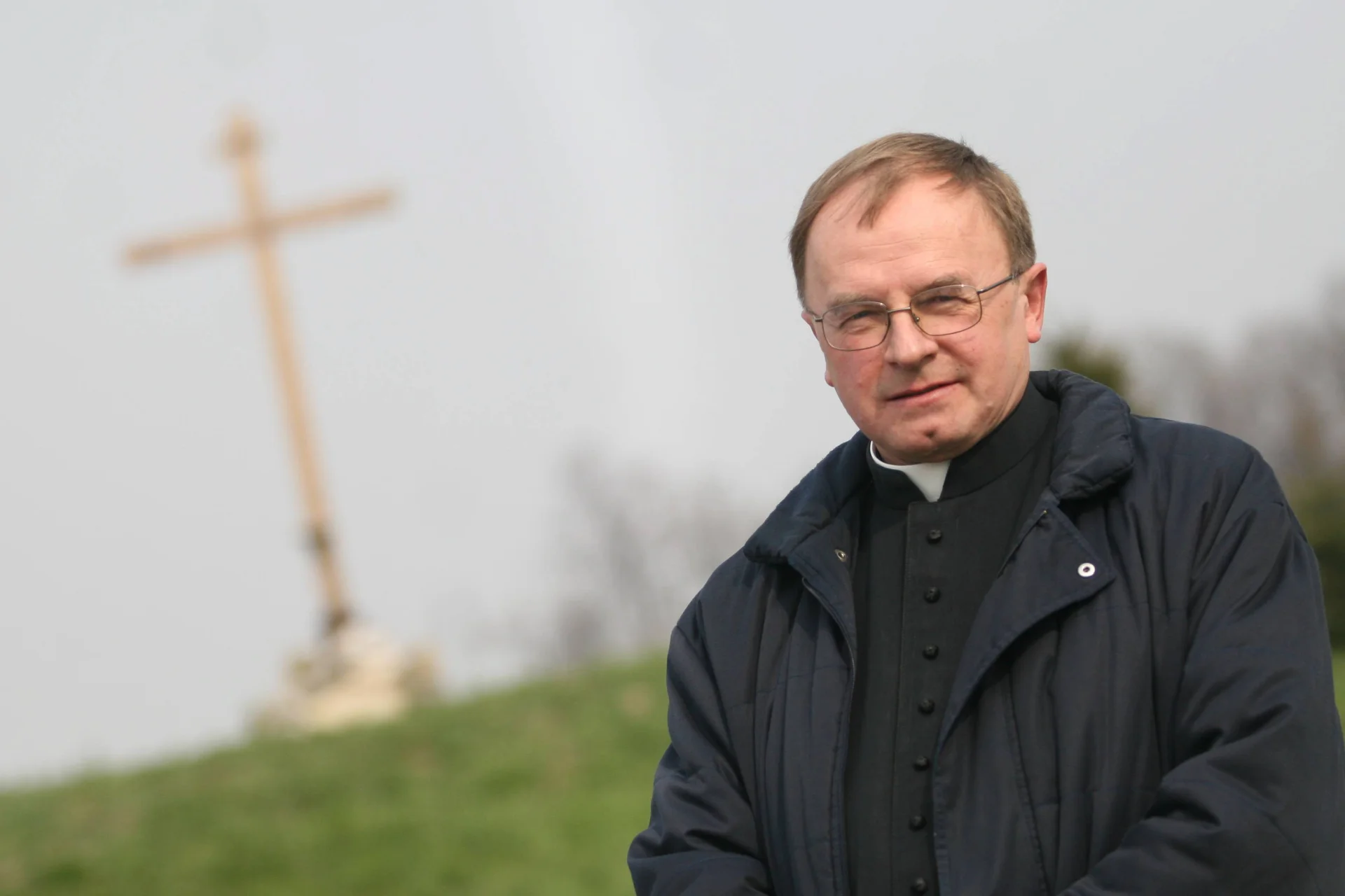 Janusz Szymik, ofiara ks. Wodniaka, zabrał głos na temat krzywd ze strony duchownego.