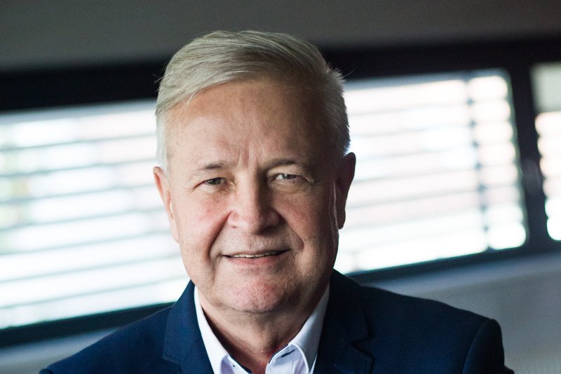 Apoloniusz Tajner planuje kosztowną inwestycję.