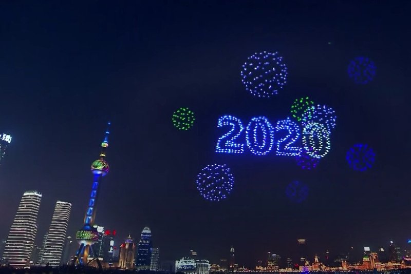 Pokaz z dronów Szanghaju. Tak witano 2020 rok.