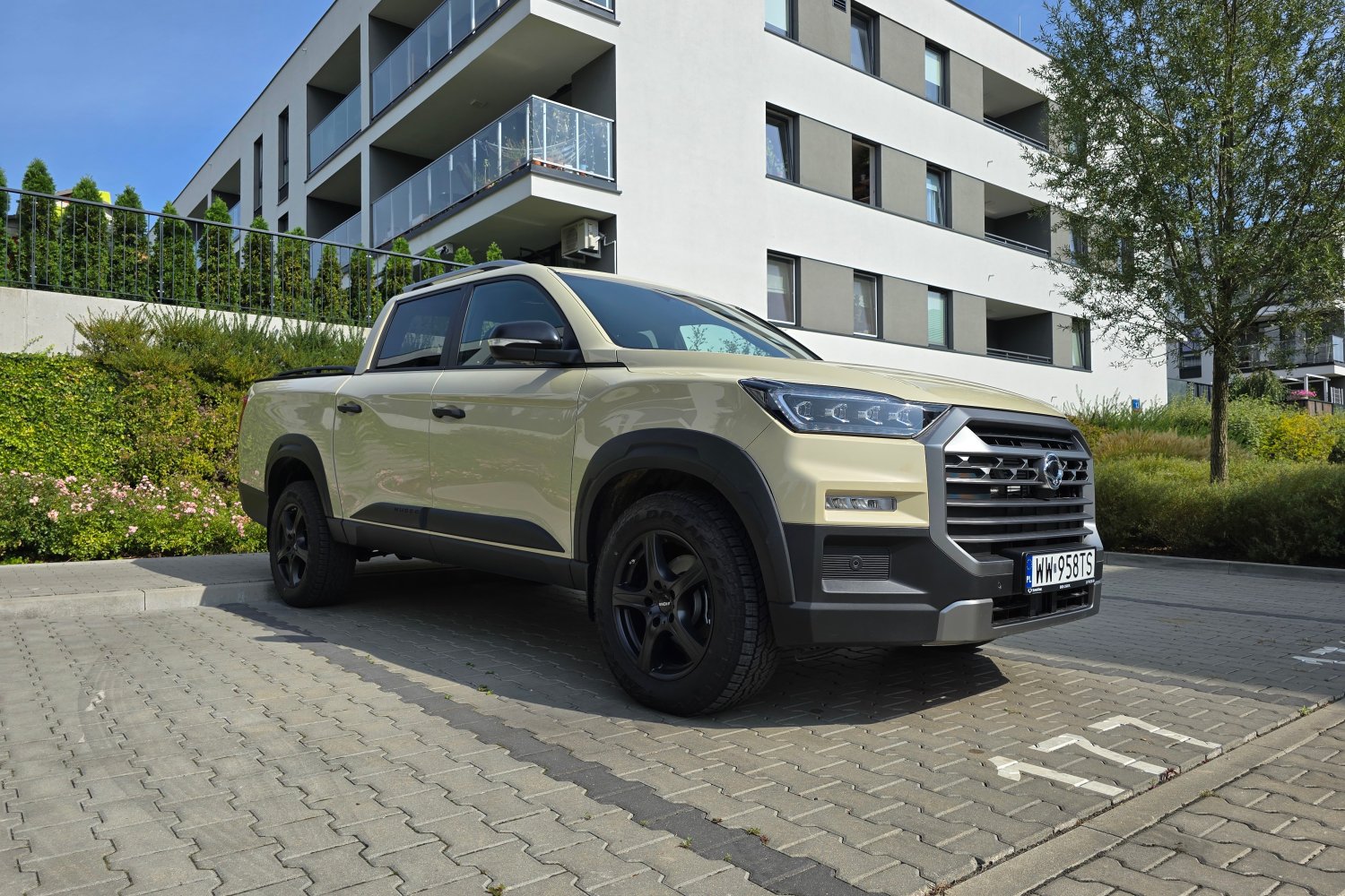 SsangYong Musso Grand