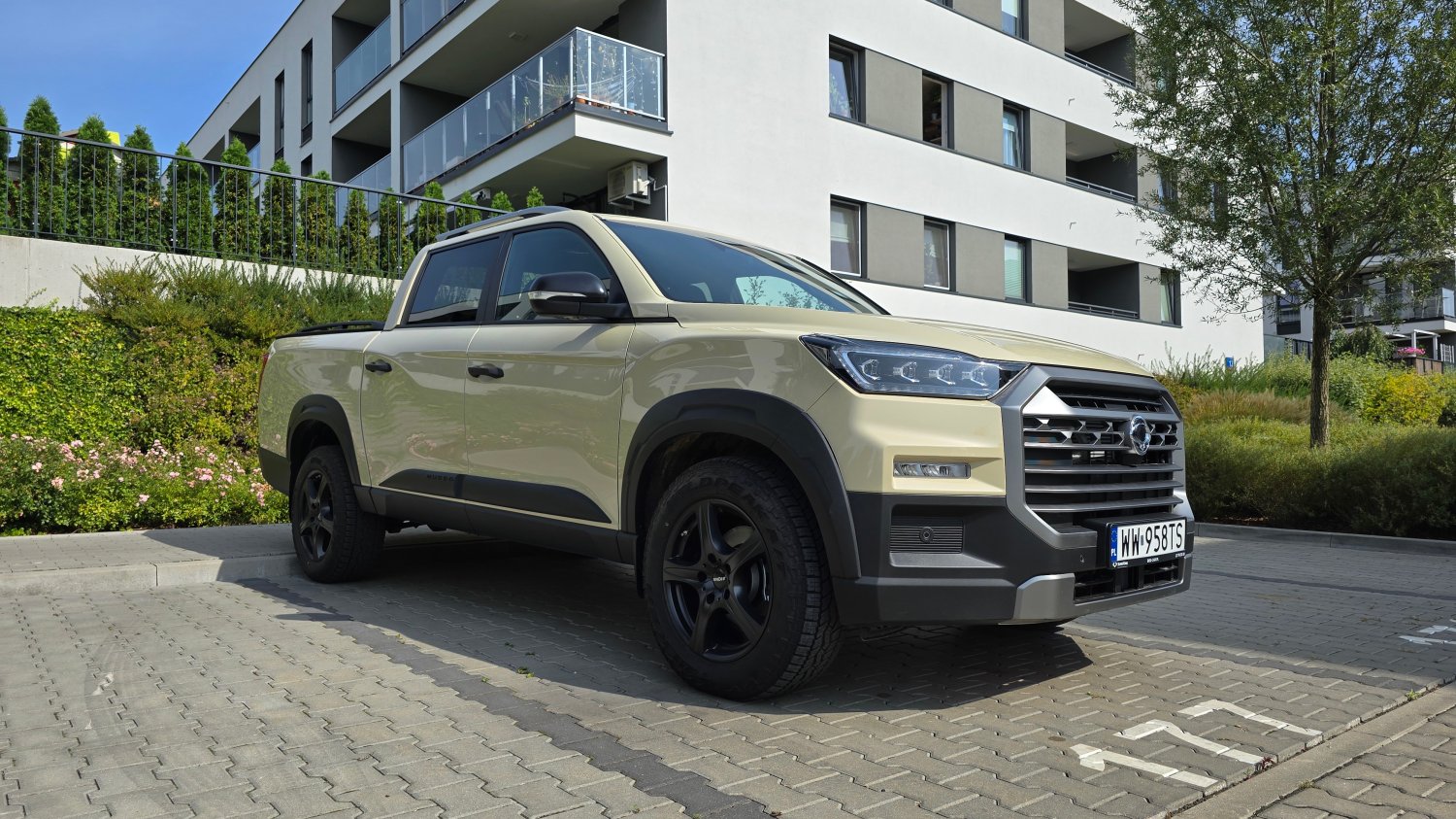 SsangYong Musso Grand