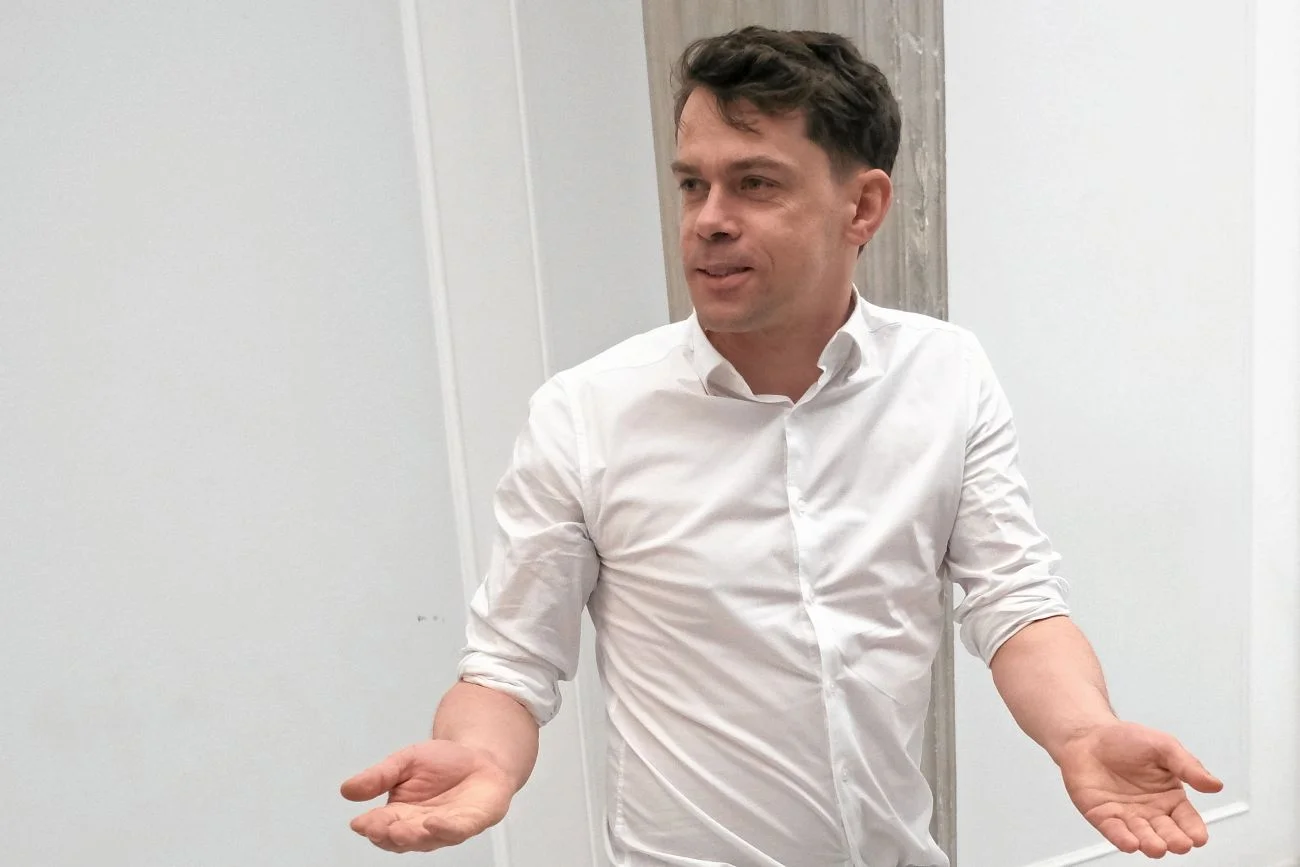 Wraca sprawa Collegium Humanum. Michał Kołodziejczak pod ostrzałem ws. dyplomu Michał Kołodziejczak