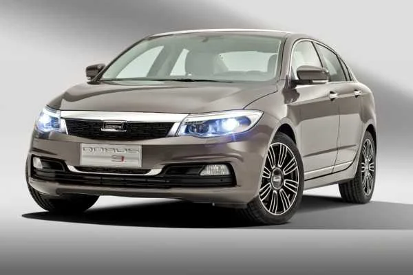 Qoros 3 Sedan