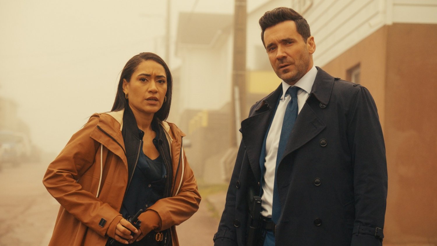 Malownicza sceneria i mroczne historie. Nadchodzą „Zbrodnie Saint-Pierre” Zabójczo dobre seriale w BBC First