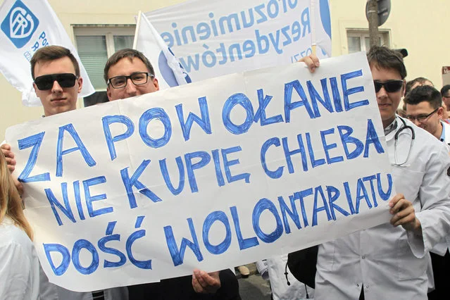 Lekarze rezydenci zdecydowali się zawiesić strajk.