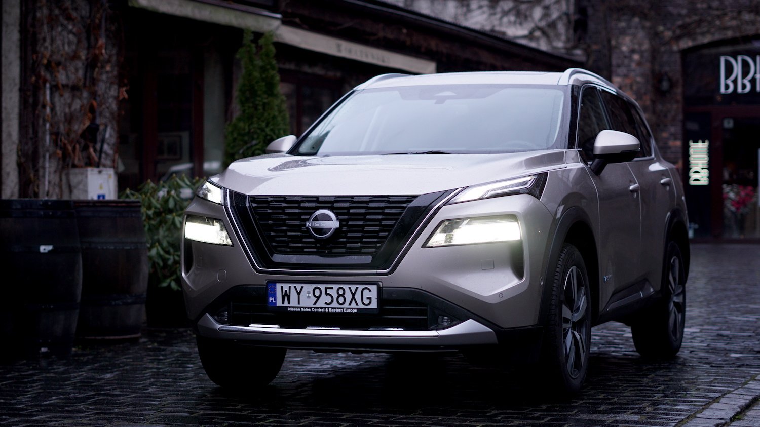 Nissan X-Trail – jak jeździ? Sprawdziliśmy go w długiej trasie.