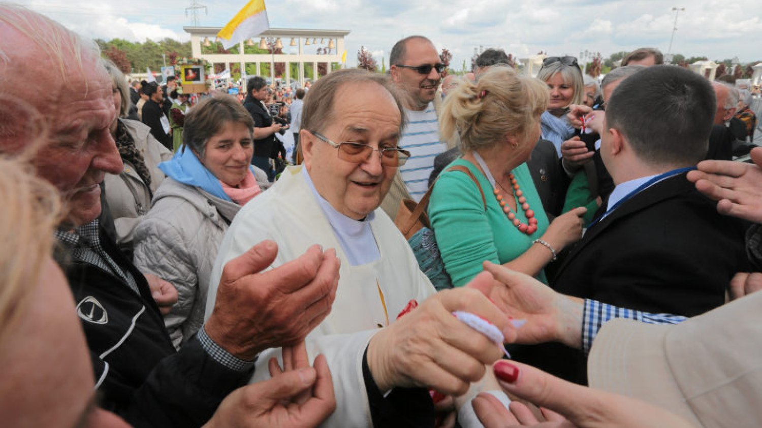Stowarzyszenie Watchdog chce, żeby fundacje Tadeusza rydzyka podały do publicznej wiadomości jak wydawane są pieniądze, które dostają z budżetu.