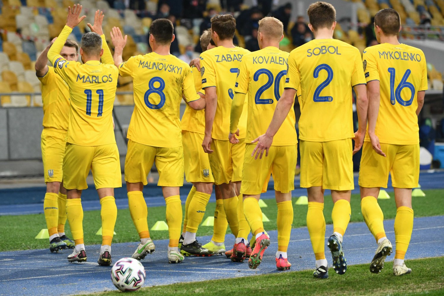 Reprezentacja Ukrainy na zaproszenie UEFA może trenować w Słowenii przed barażami o awans na MŚ