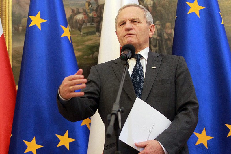 Niefortunny wpis gen. Stanisława Kozieja na Twitterze.