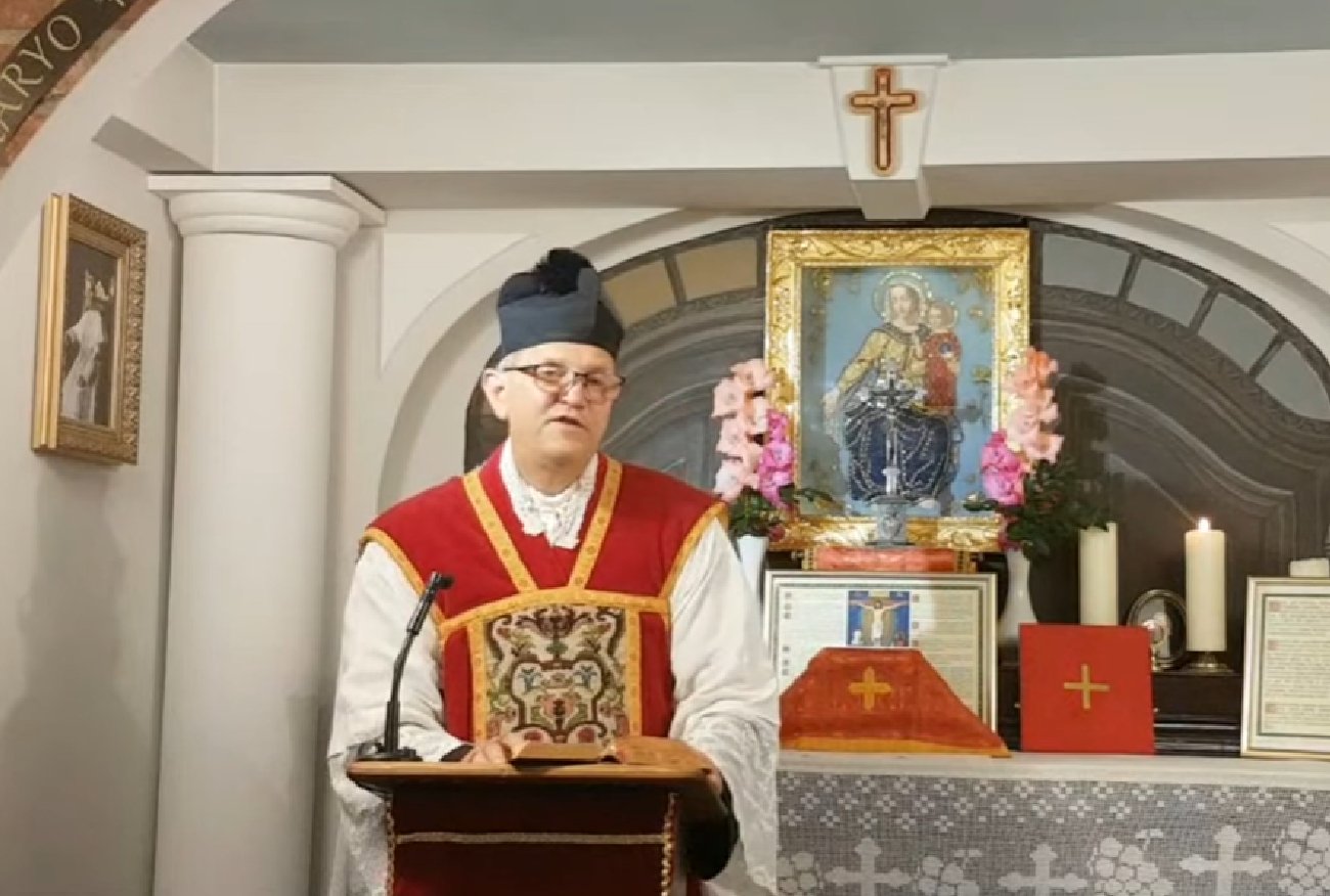 "Wygląda obrzydliwie, bo jest abażurem". Ksiądz naubliżał polskiej olimpijce podczas kazania.