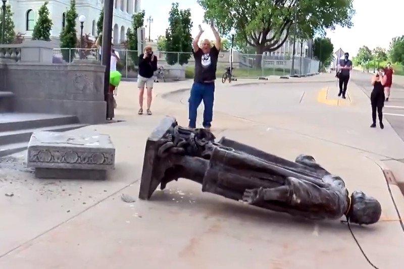 W USA dewastowane są pomniki Krzysztofa Kolumba.