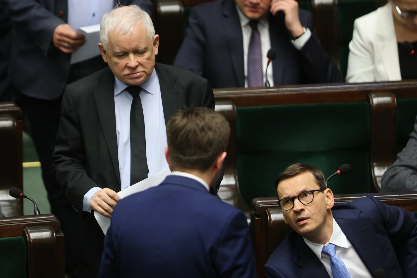 Pomysł powstanie tej komisji zapowiedzieli prezes PiS i premier.