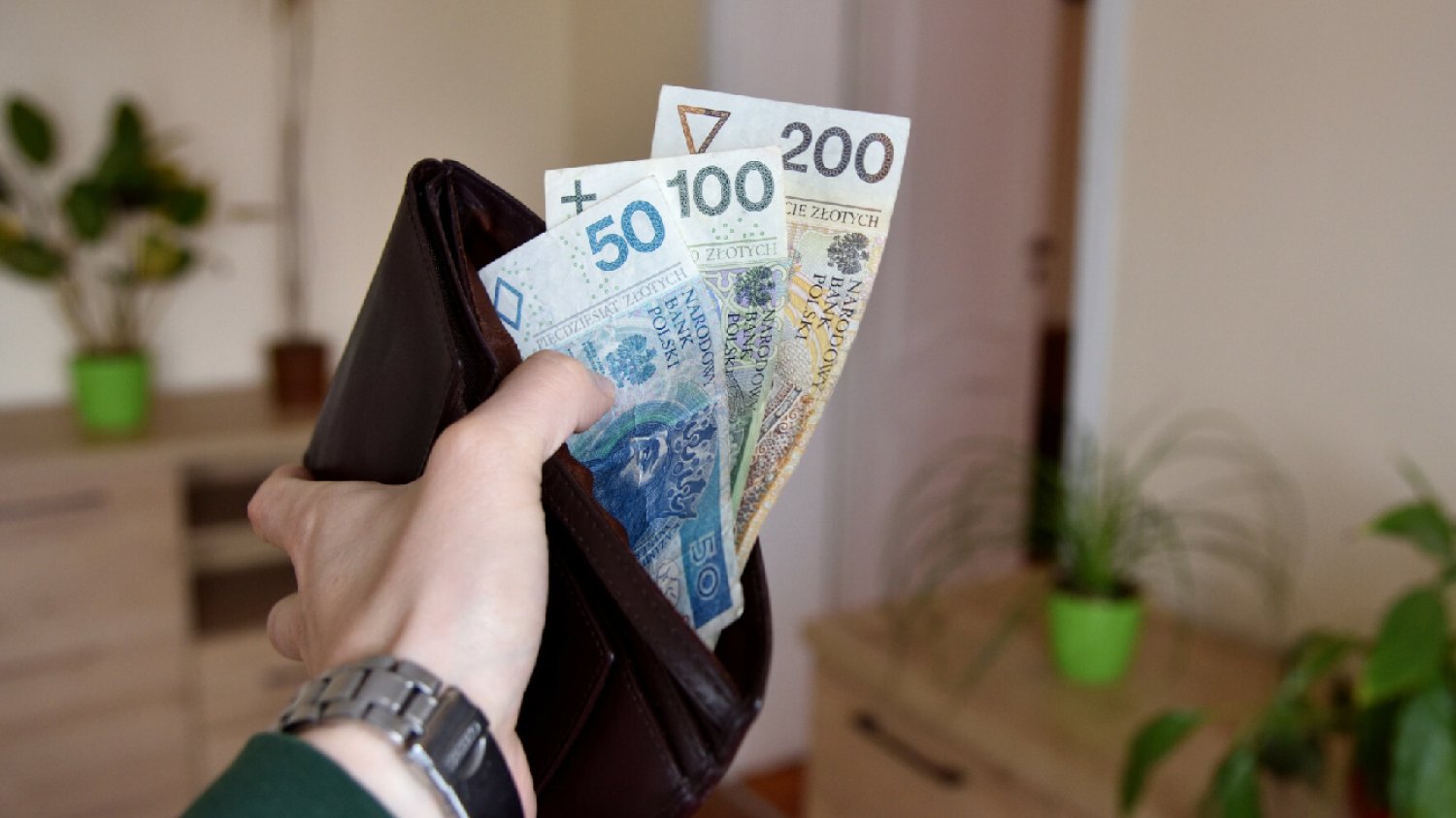 Tyle chce zarabiać pokolenie Z. Dla niektórych 7,5 tys. zł to mało.