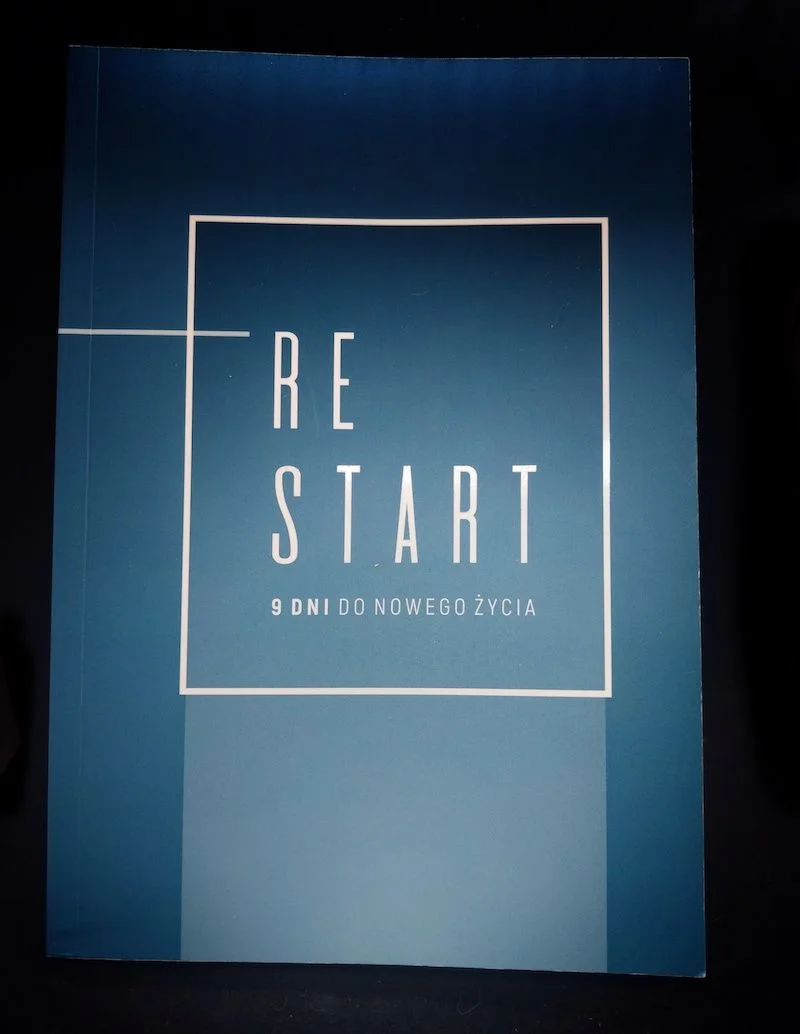 Książka "Restart: 9 dni do nowego życia". Książka "Restart: 9 dni do nowego życia".