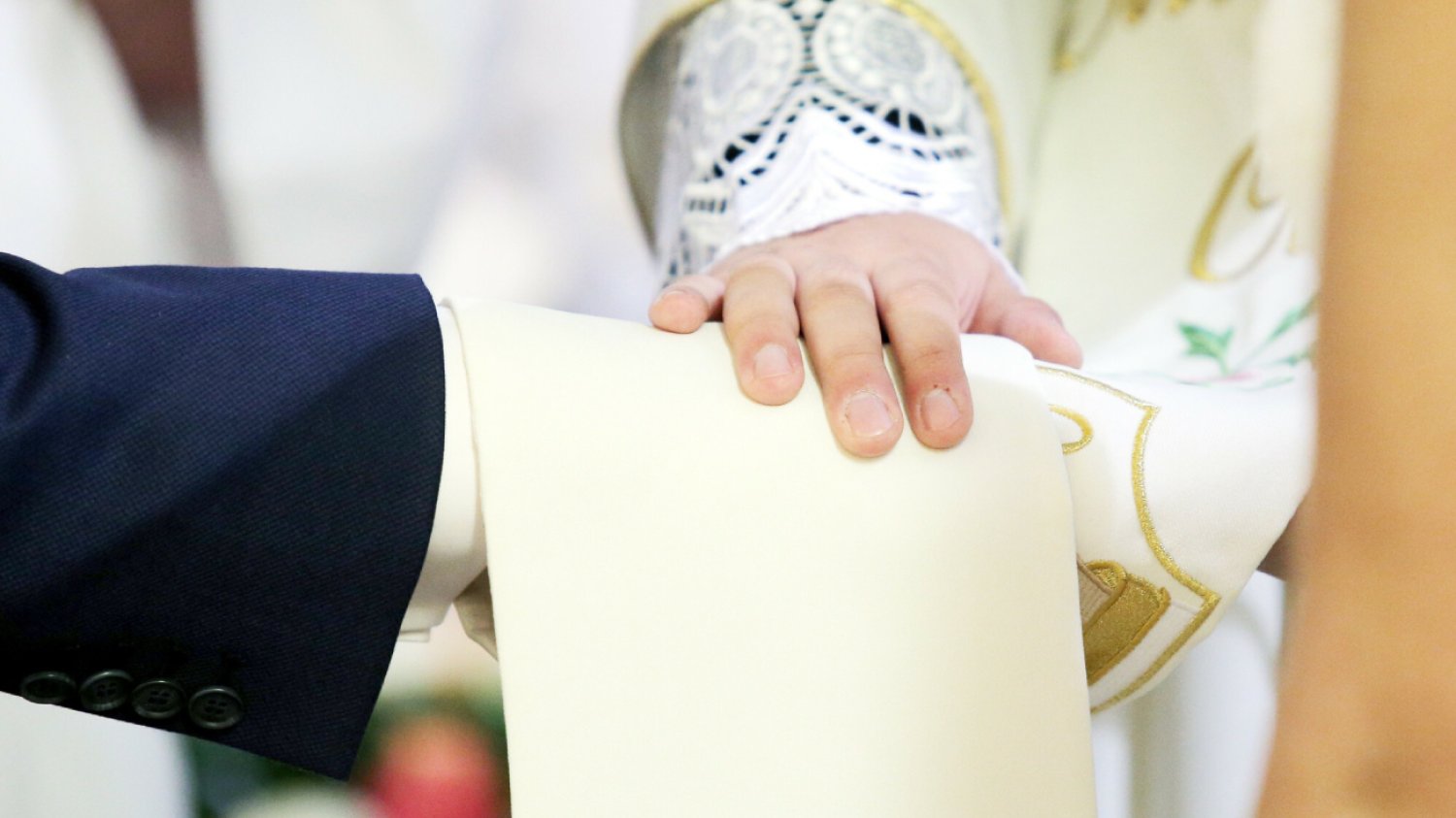 Unieważnienie małżeństwa kościelnego. Gdzie się zgłosić? Jest więcej pozwów