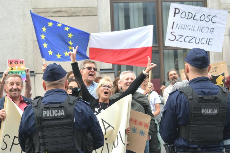 Prokuratura zajmie się wizytą Kaczyńskiego i Morawieckiego