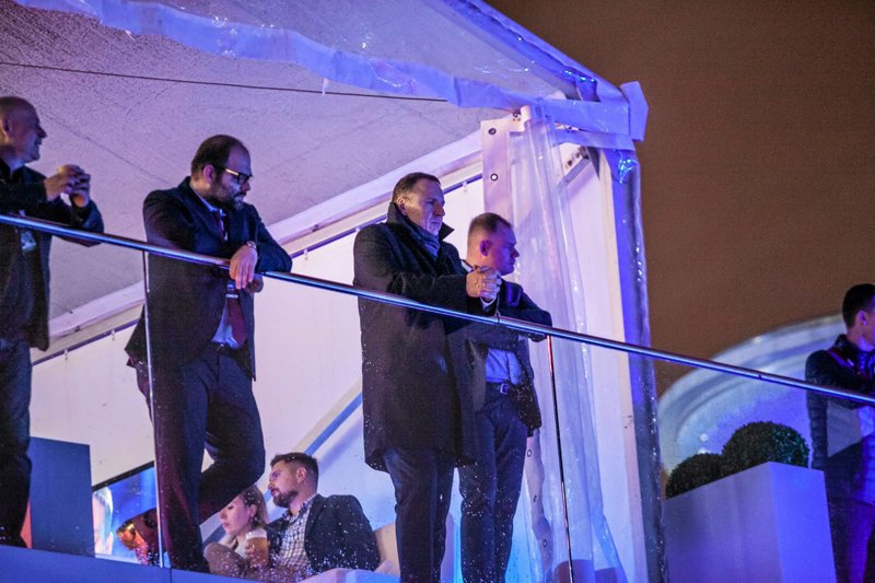 Jacek Kurski w Opolu pewnie nie spodziewał się, że w drodze powrotnej zaliczy "dzwona".