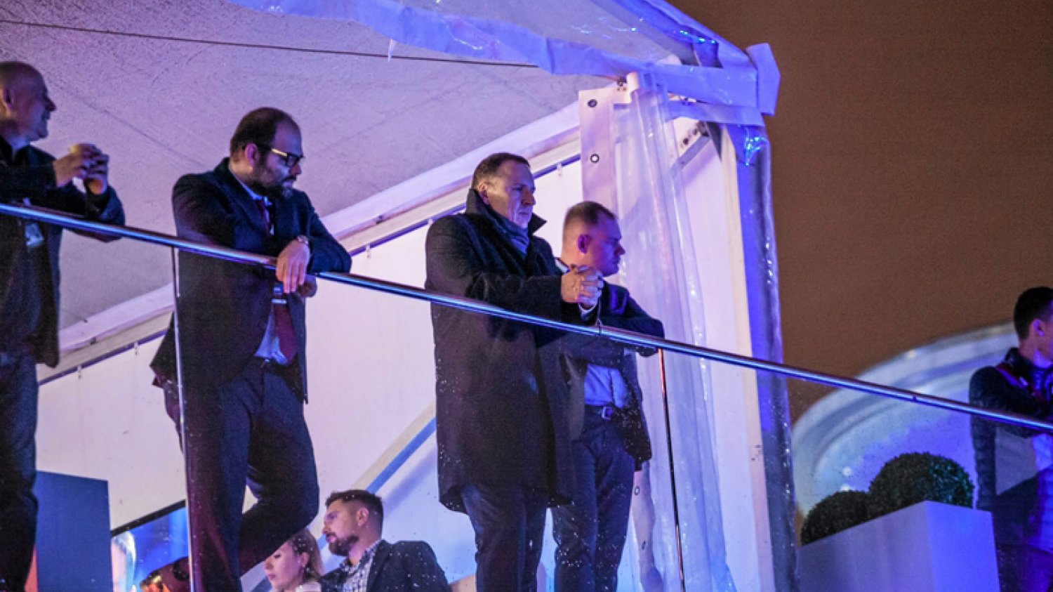 Jacek Kurski w Opolu pewnie nie spodziewał się, że w drodze powrotnej zaliczy "dzwona".