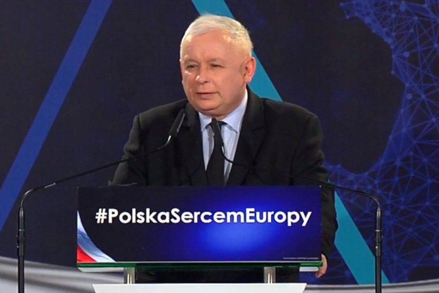 Przewodniczący PiS Jarosław Kaczyński zabrał głos na konwencji PiS w Bydgoszczy.