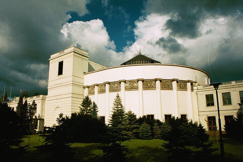 Niemiecka prasa pisze o możliwości przyspieszonych wyborów w Polsce.