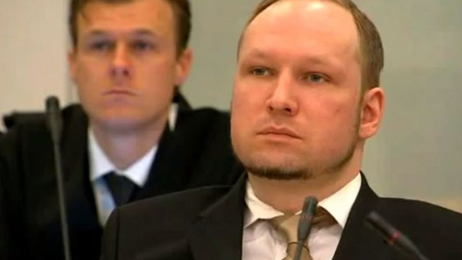 Tym razem Andreas Brevik postanowił zmienić imię i nazwisko. Od teraz jest Fjotolfem Hansenem