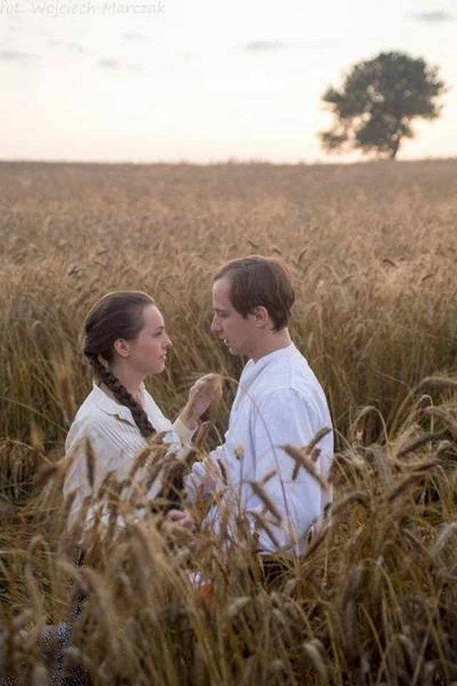Kadry z filmu Wyklęty