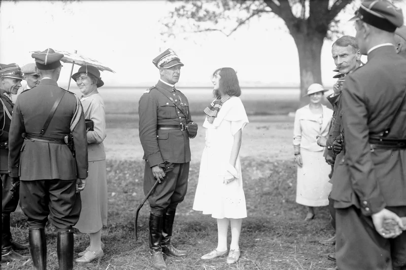 Gen. Bolesław Wieniawa-Długoszowski z córką Zuzanną.