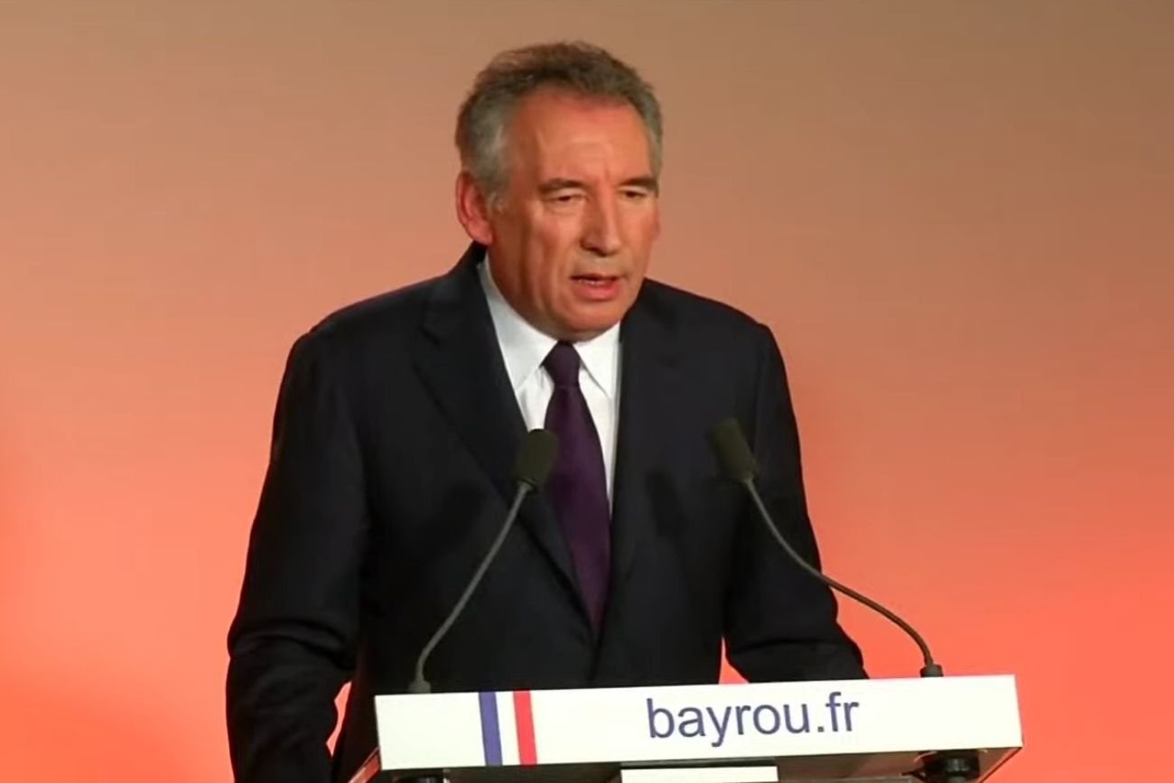 Rewolucja polityczna we Francji. Tak upadł rząd Francois Bayrou